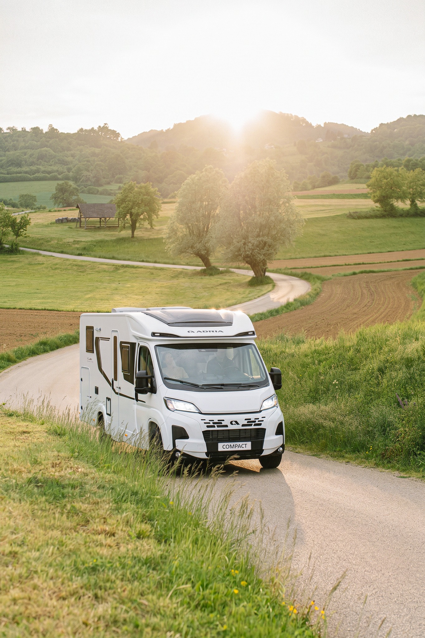 compact-lifestyle-exterior-27.jpg